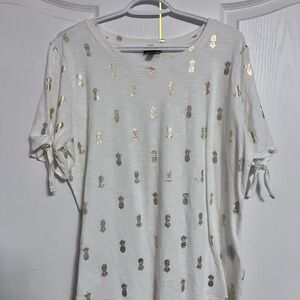 Chic White Tee with Gold Pineapple Design